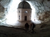 Escursione sul monte Frasassi: San Vittore, Pierosara, Grotta del Mezzogiorno, Foro Occhialoni, Tempio del Valadier, chiesa S.Maria di Frasassi