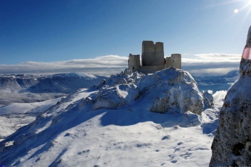Ciaspolata leggendaria nel cuore d'Abruzzo: Da S.Stefano di Sessanio a Rocca Calascio
