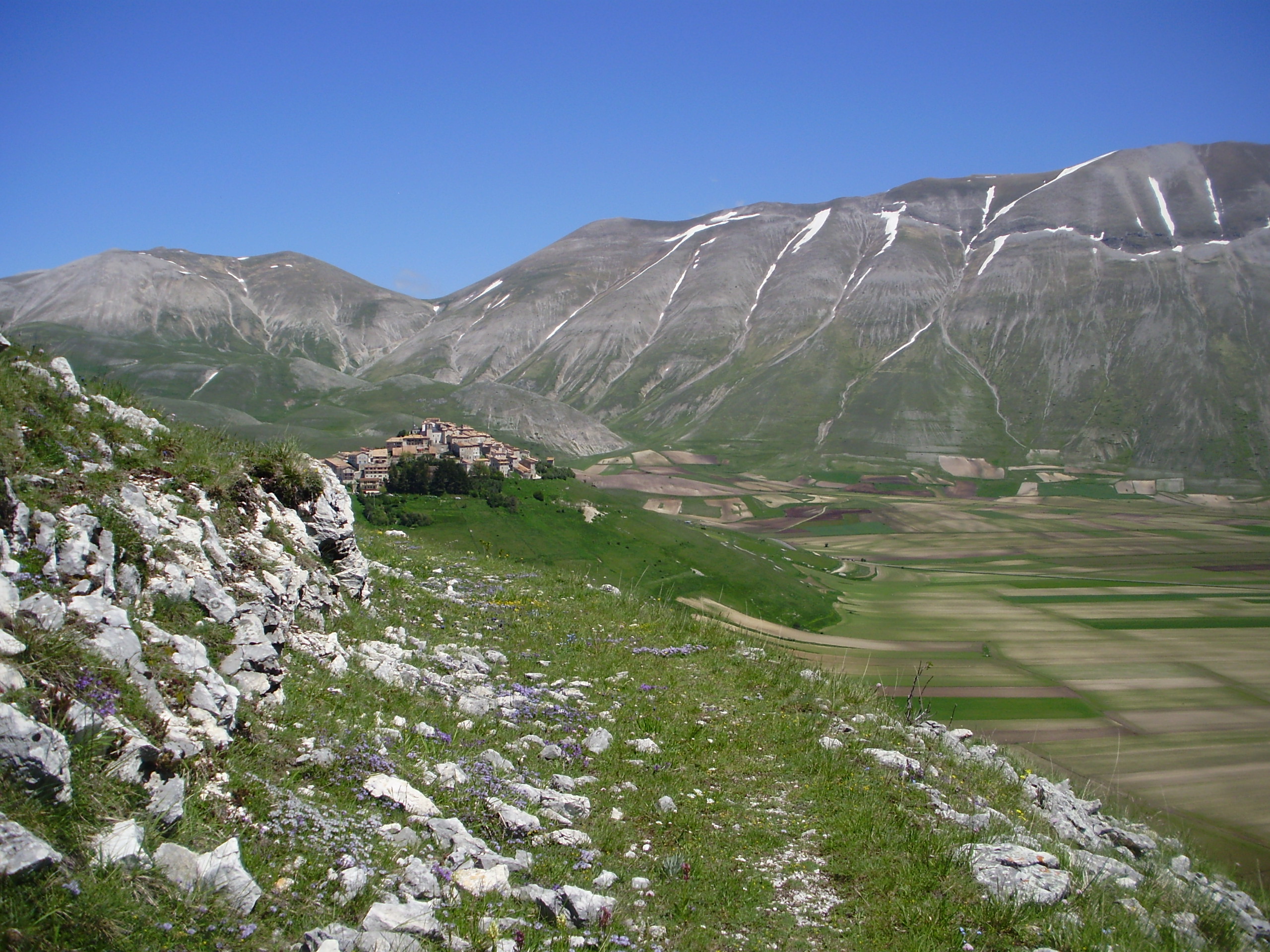 Il Grande anello dei Monti Sibillini in 6 giorni